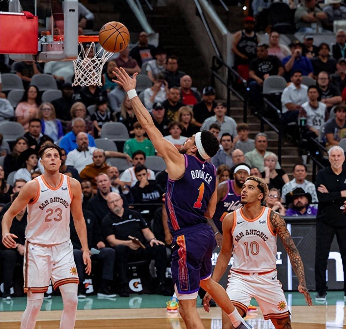  德罗巴爆冷击败加拿大队，势不可挡引爆全场！